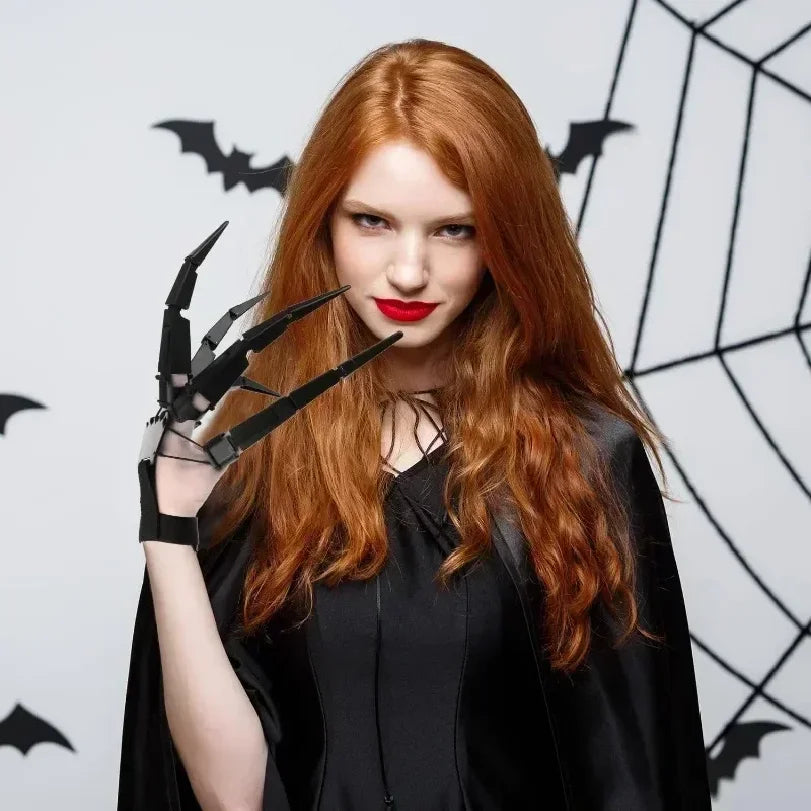 Main squelette articulée Halloween